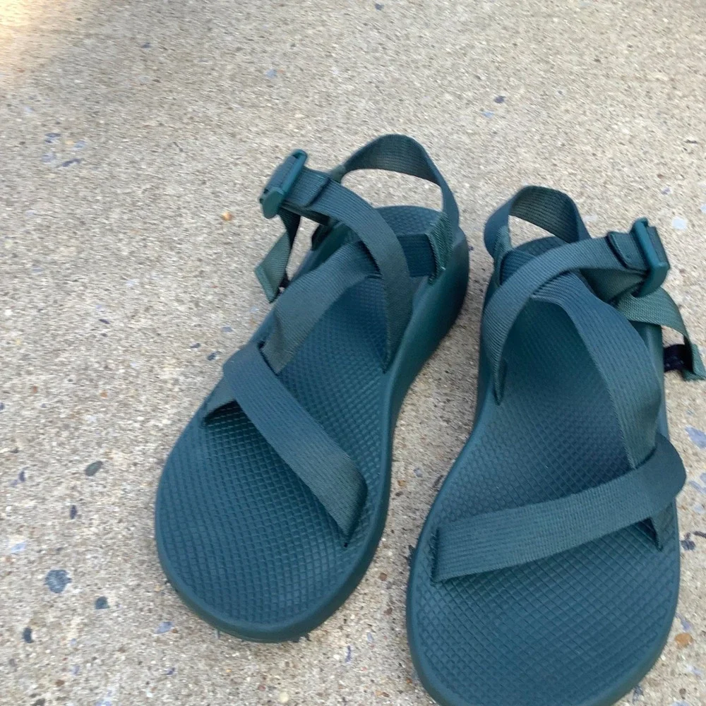 Chaco Z1 Classic Sandals Mens 12 Forest Green Hiking Strappy Sport Shoes J107151